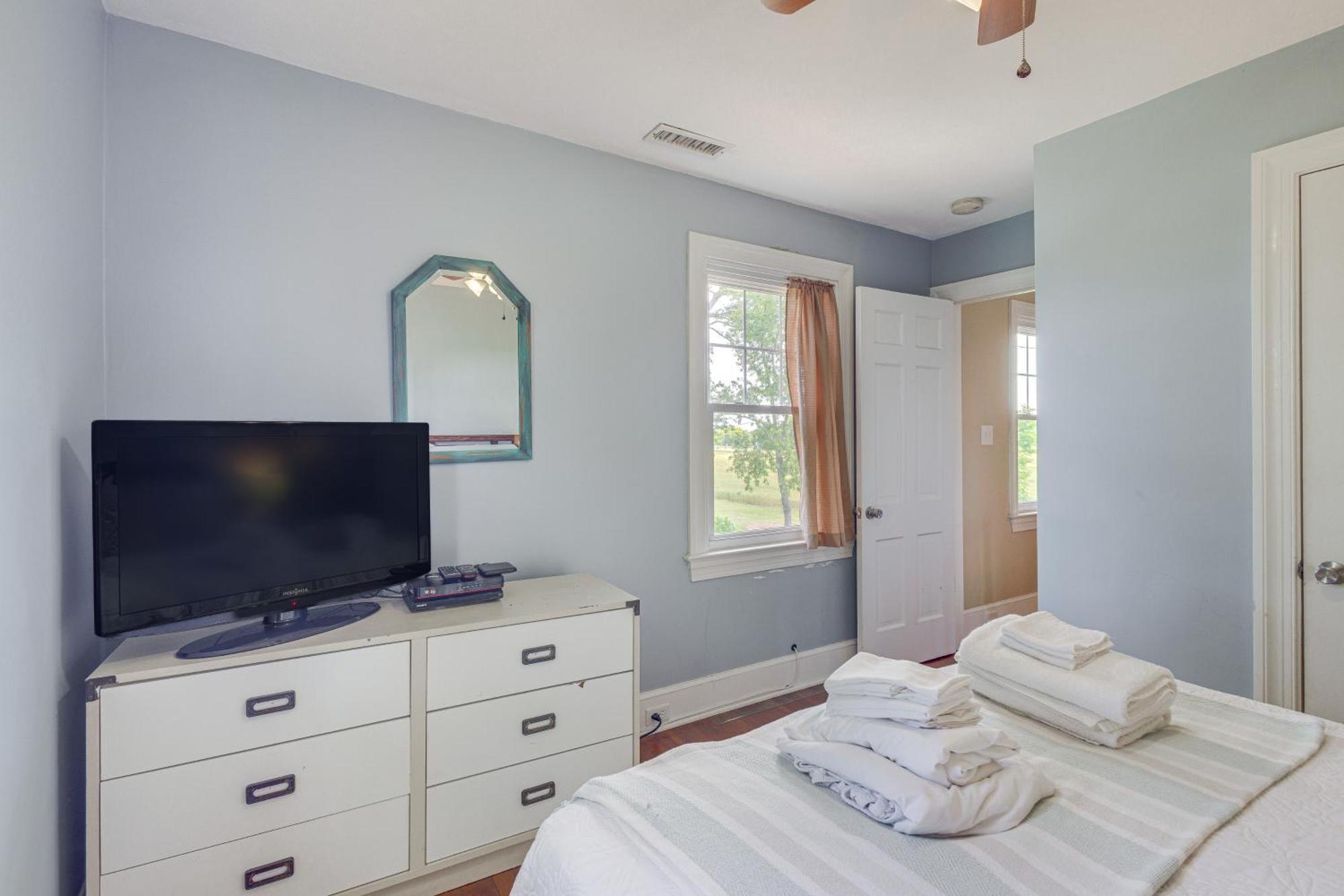 Updated Cape Charles Home About 2 Mi To Beachfront! エクステリア 写真